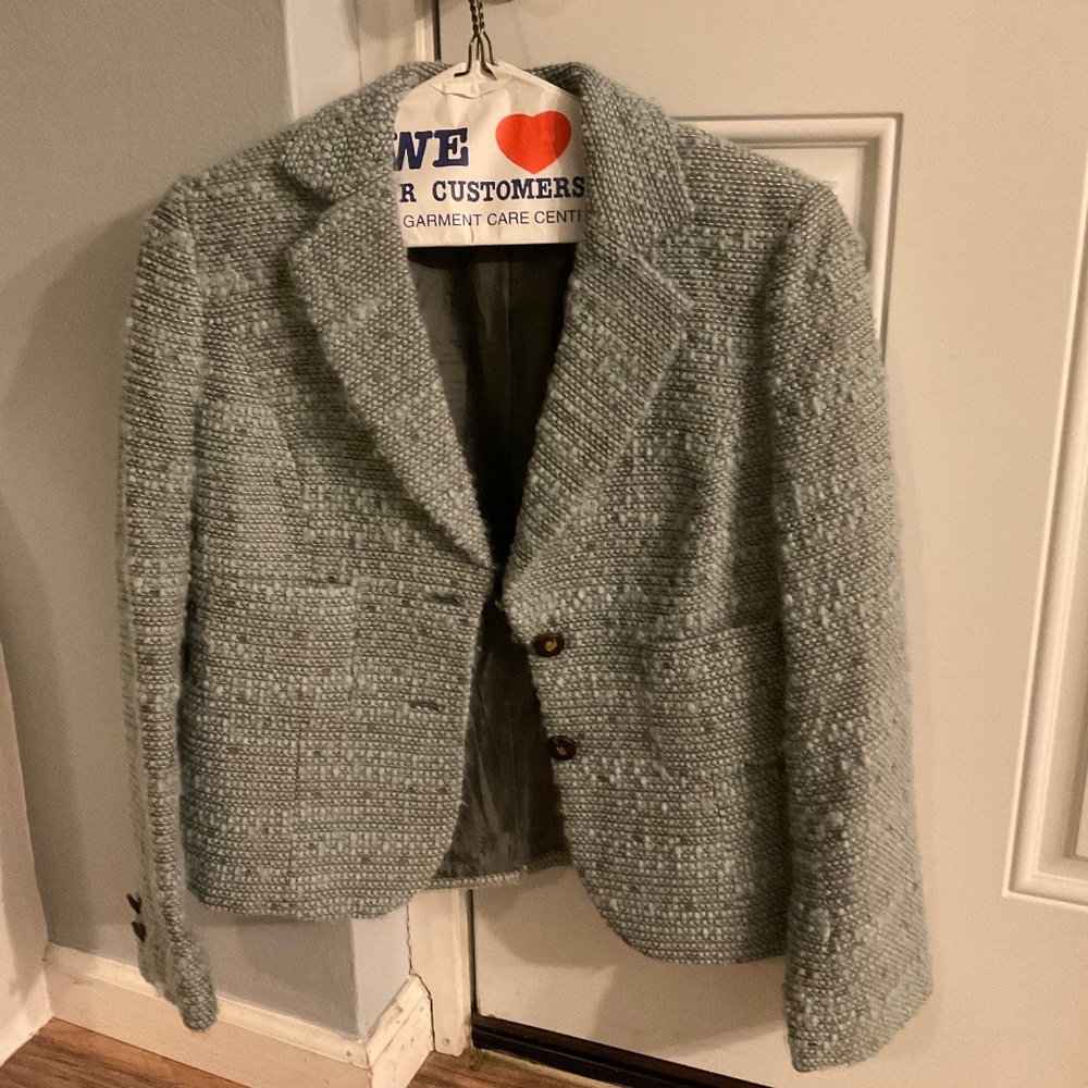 Blue patterned escada blazer